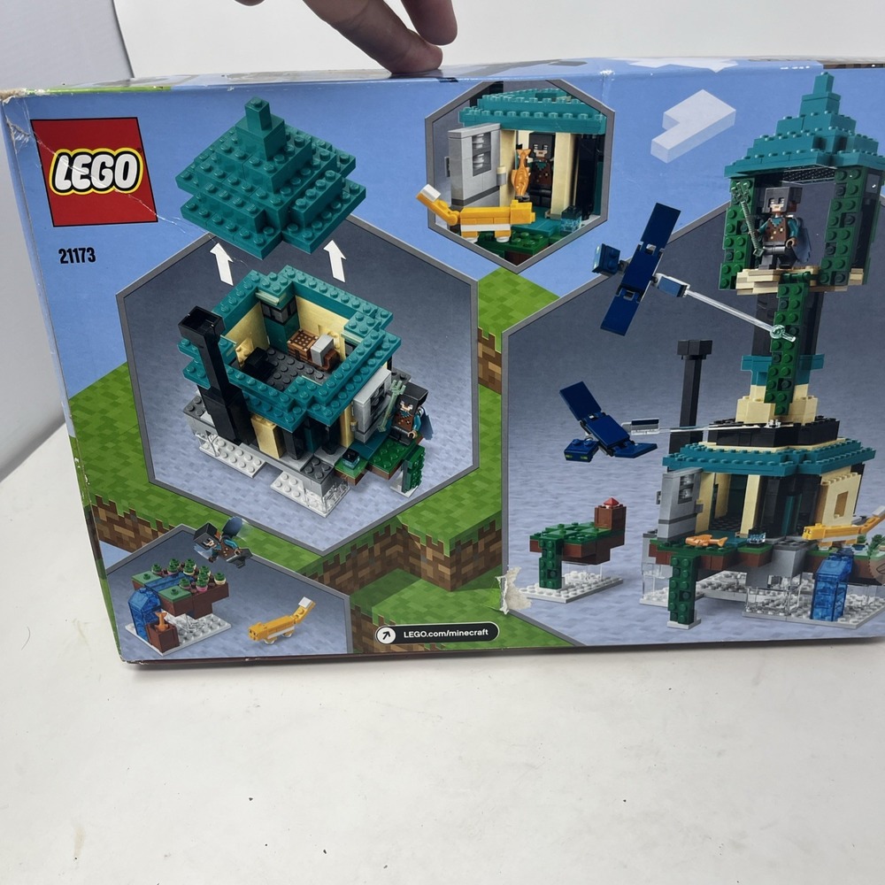 LEGO Minecraft: The Sky Tower (21173) New Sealed Damaged Box - Picture 5 of 7